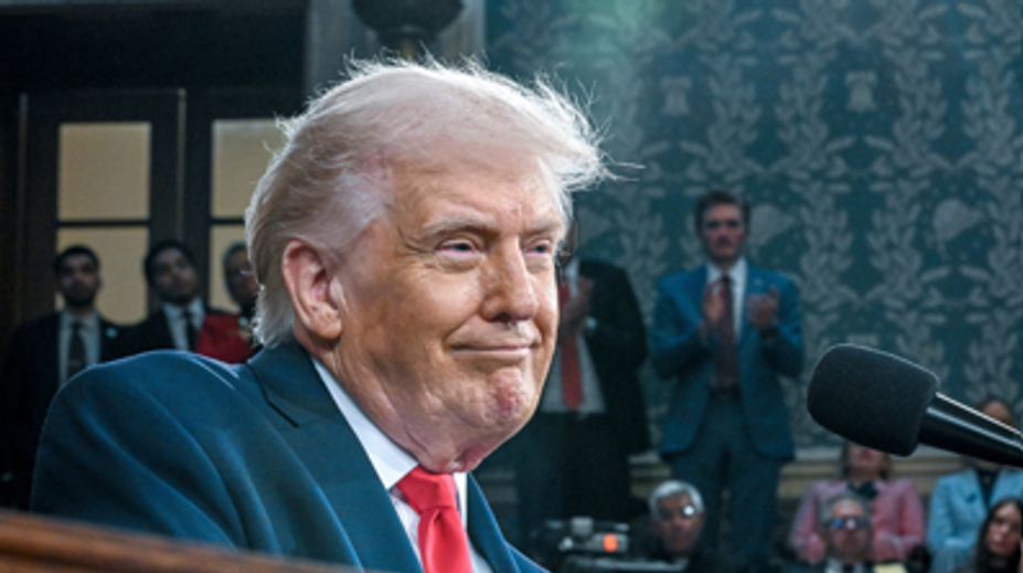 Amerika je silnejšia než kedykoľvek predtým, vyhlásil Trump v najdlhšom prejave o stave únie