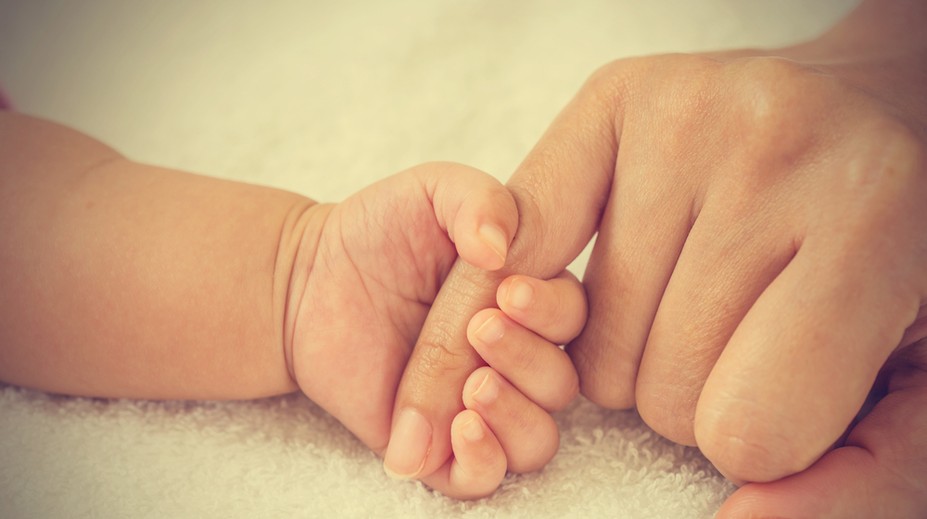 Obľúbená herečka porodila v 47 rokoch: Aj druhé tehotenstvo tajila