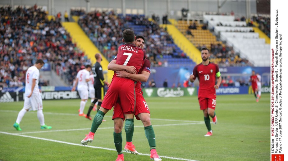 Slováci stále žijú! Portugalci síce vyhrali, ale na postup to nestačí