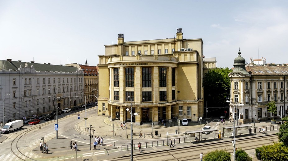 Kvalitná výučba aj féroví pedagógovia. Vysoké školy tentoraz hodnotili sami študenti