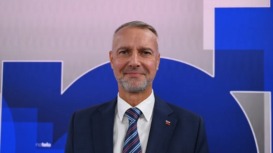Viera je dôležitá. Povedal predseda parlamentu Raši k rušeniu transakčnej dane