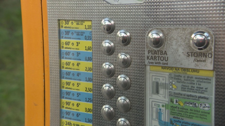 Cestovné MHD v Bratislave opäť porastie. Porovnali sme ho s okolitými hlavnými mestami