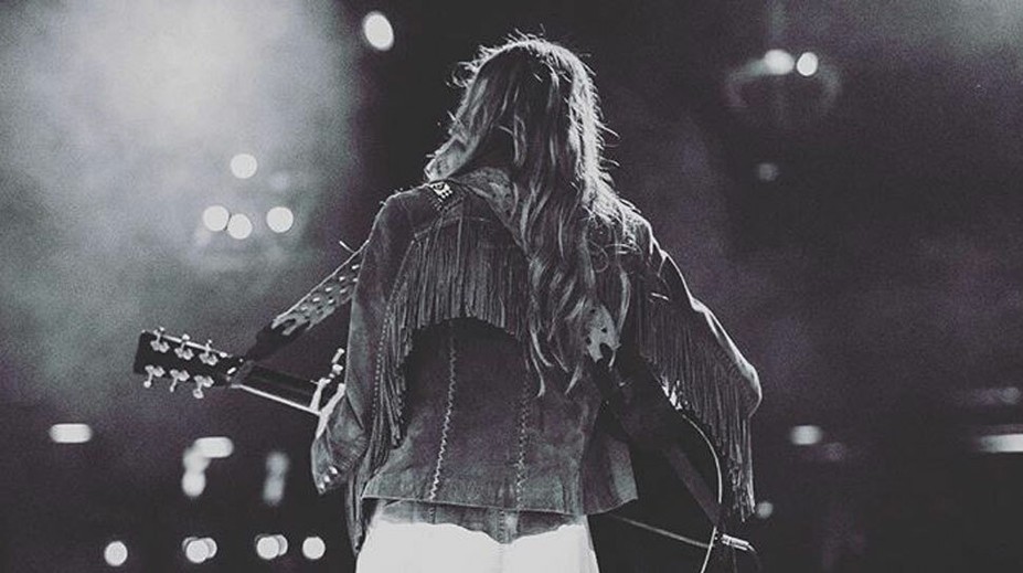 Speváčka tragicky zahynula pri autonehode. Mala len 30 rokov