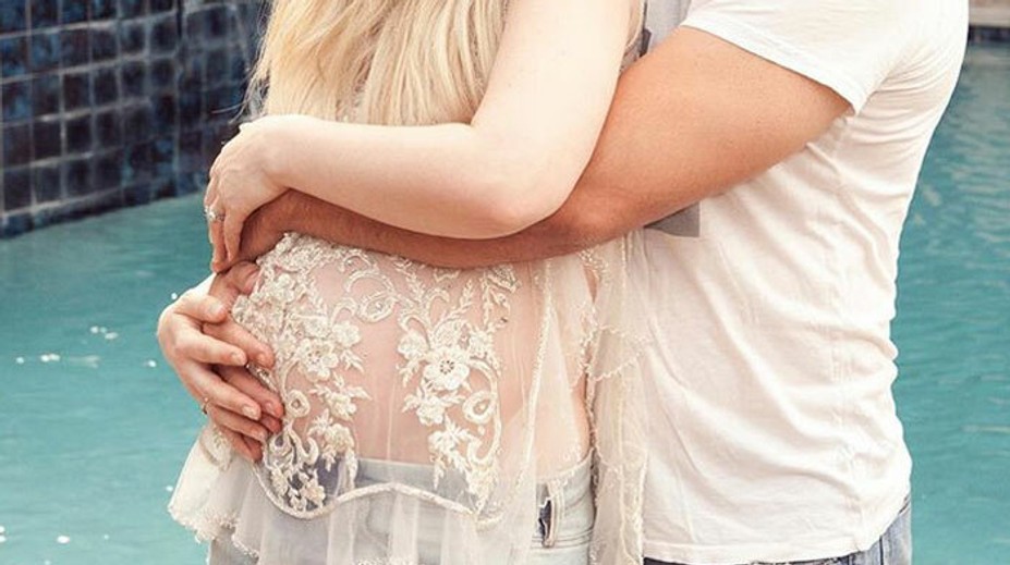Speváčka čaká prvé dieťa. Po ôsmich rokoch manželstva sa konečne dočkala