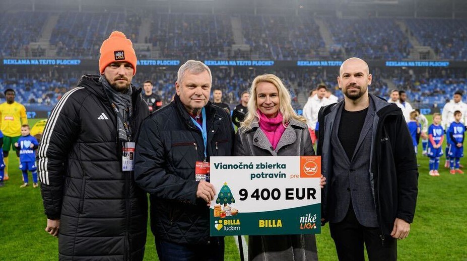 Vianočná zbierka potravín vyčarila úsmev na tvári rodinám v núdzi. Niké liga opäť pomáhala aj mimo ihriska
