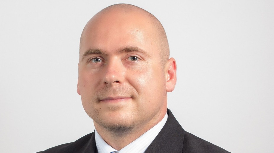 Náhradník Ján Mora zložil poslanecký sľub