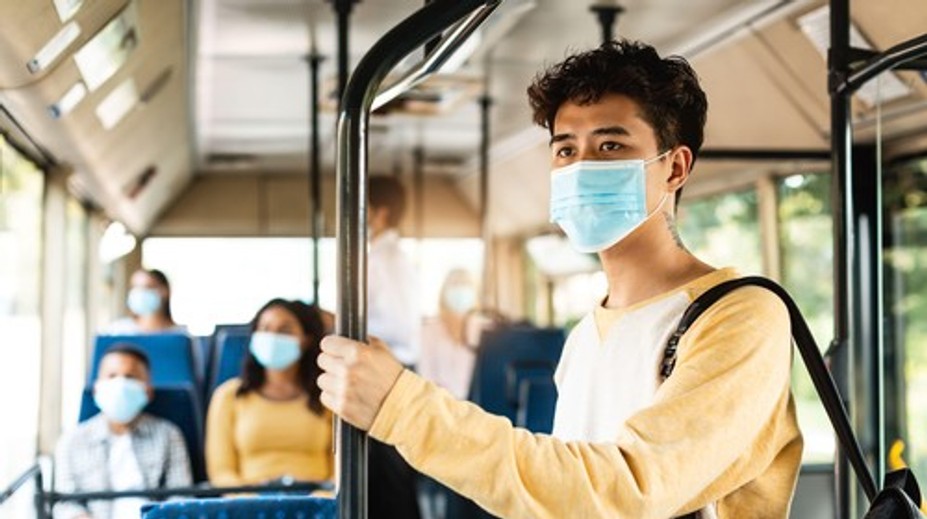 Nosenie rúšok chráni nielen pred covidom: Vedci odhalili prekvapivý prínos