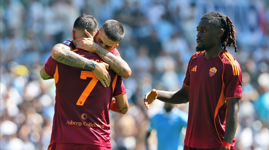 Futbalisti z večného mesta doma problémy nemali. V tabuľke preskočili Lobotkov Neapol