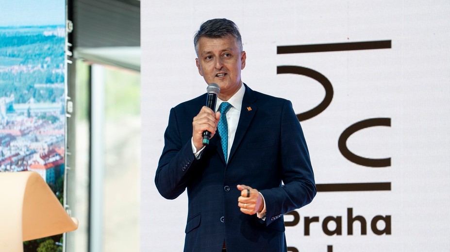 U riaditeľa českej Správy železníc našli hotovosť v hodnote miliónov eur. Tvrdí, že ide o úspory jeho otca a deda