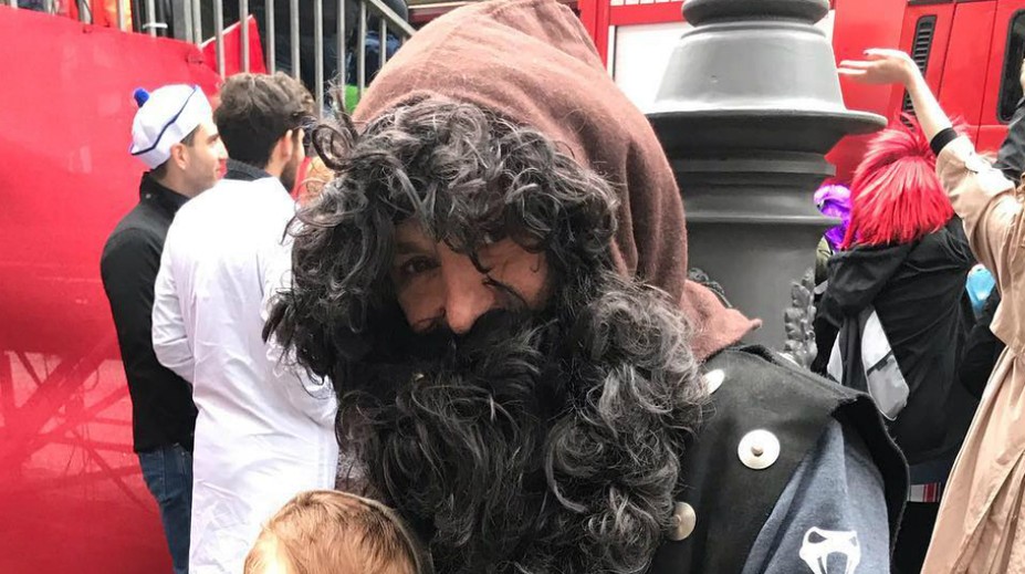 Akčný sexsymbol na nepoznanie: Tento strašiak je fakt on?