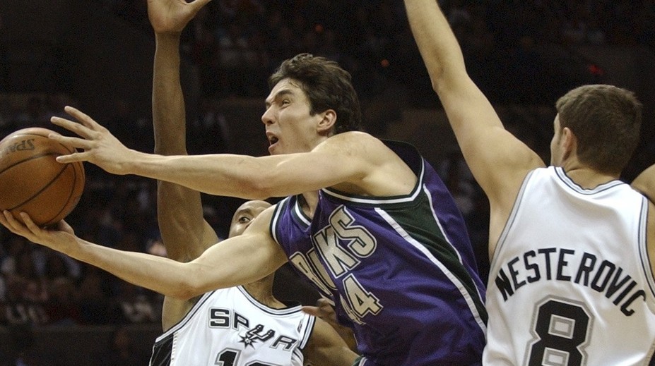 Najúspešnejší český basketbalista v NBA ukončil kariéru