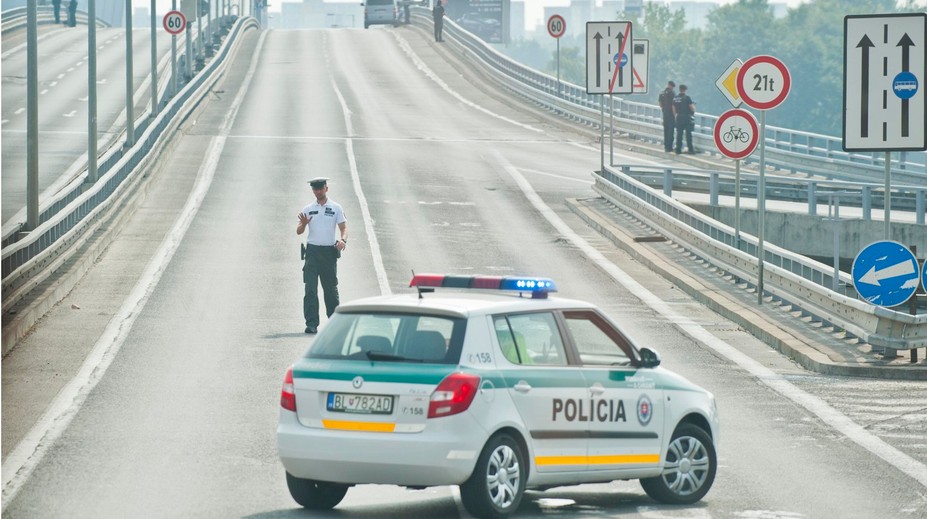 Chystáte sa v piatok do Bratislavy? Do nedele počítajte s dopravnými obmedzeniami