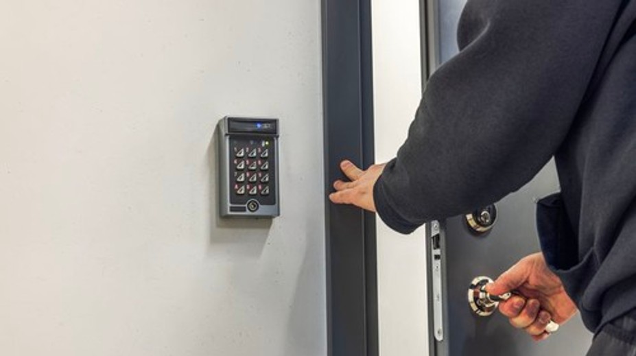 Vtrhol do cudzieho domu a doplatil na to. Muž si svoj osudový omyl navždy zapamätá