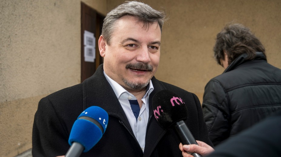 Berényi odstúpil z funkcie predsedu SMK, stranu nateraz vedie Szigeti