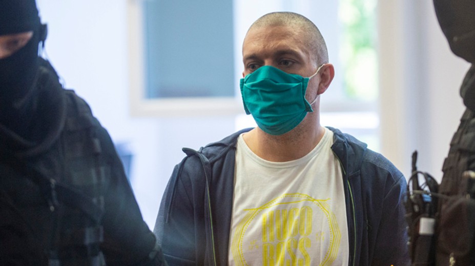 Syn starostu Dolného Chotára František Dora sa priznal k vražde mafiána Niguta