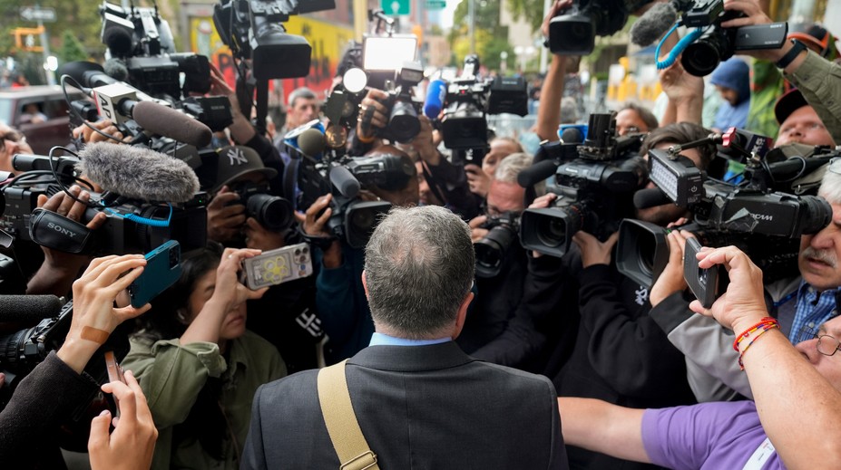 Na verdikt si počká za mrežami. Raperovi Combsovi hrozí maximálne desaťročný trest