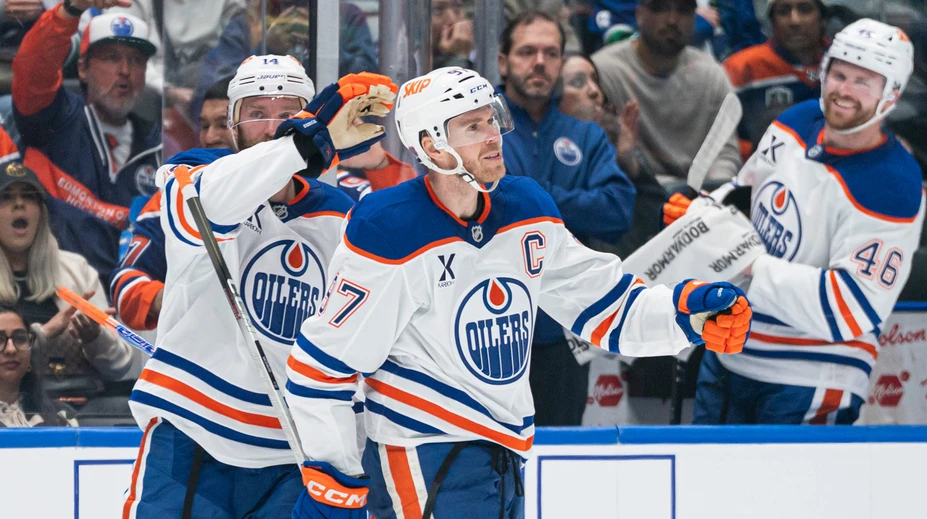 VIDEO: Brankári na „dovolenke“ a päťbodový McDavid. Edmonton uspel po šialenom priebehu