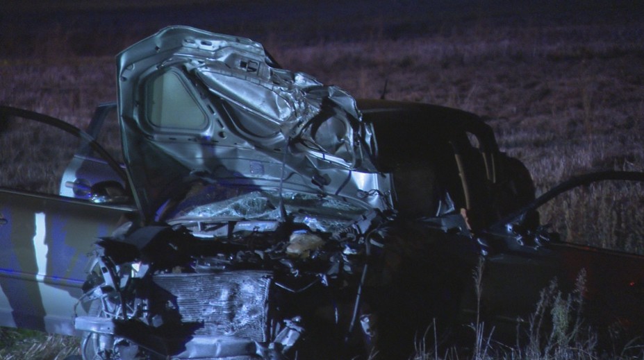 Autá odhodilo do poľa. Pri fatálnej nehode v Dunajskej Strede sa ťažko zranilo aj dievčatko