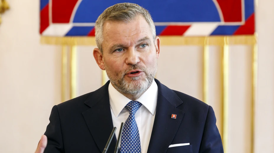 Prezident má vymenovať nových veľvyslancov. Kmec a Radačovský potvrdili, že majú byť medzi nimi