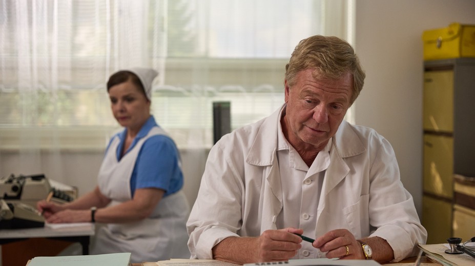 Kramárovci spolu pred kamerami: Otec a syn sa stretávajú na natáčaní Sľubu