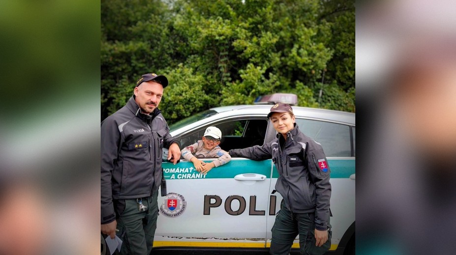 Z policajnej kontroly zážitok na celý život. Malý Damiánko dostal darček, na ktorý nezabudne