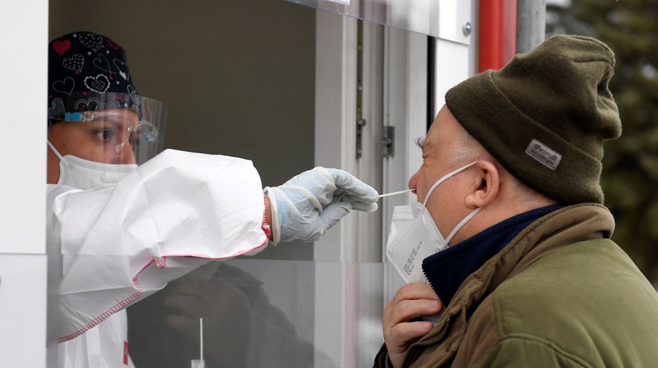 Podvody počas covidu a stratené údaje o momkách. ÚVZ odmieta, že by ich nechal vymazať