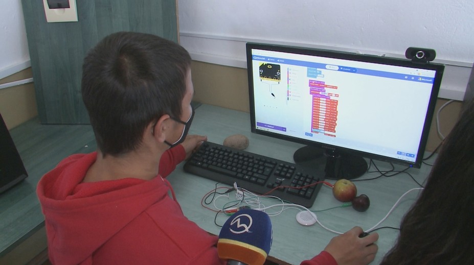 Programátori z osady: O počítačoch môžu iba snívať, no v škole sú najlepší