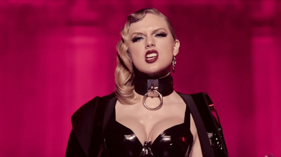 Taylor Swift už nie je sladké dievčatko. Ukázala sa nahá