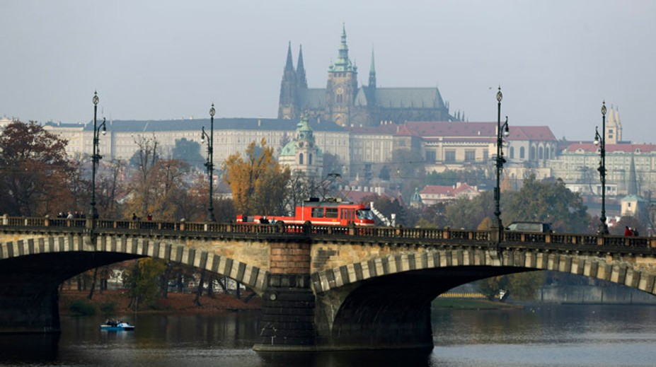 Máme sa čo učiť, český štátny rozpočet je v prebytku