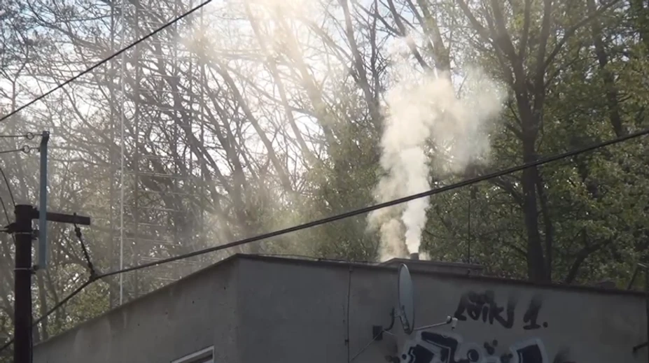 Kysučania v dymovej pasci. Štúdia odhalila, kto je skutočným vinníkom smogu