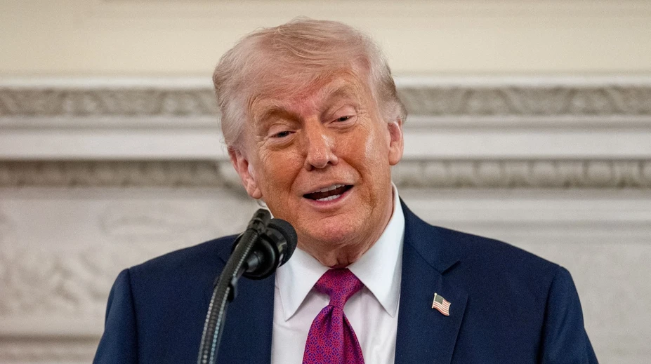Trump prišiel o veľkého spojenca: Pomáhal mu dostať sa k moci, teraz si sype popol na hlavu