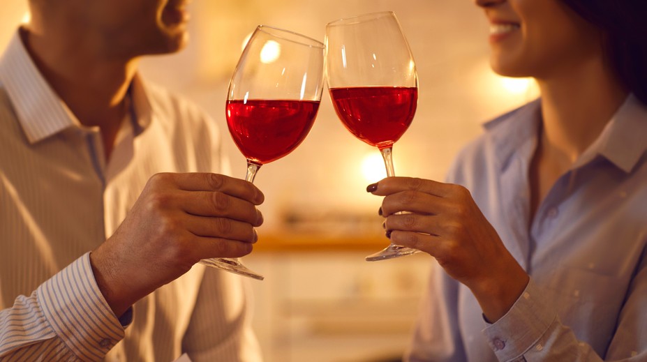 Rande za skoro 70 miliónov eur. Ženy na sieťach zdieľali zlé skúsenosti s mužom, ten ich zažaloval