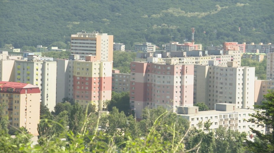 Záujem o mladomanželské pôžičky je mizivý. Aj napriek tomu, že prísne pravidlá zmiernili