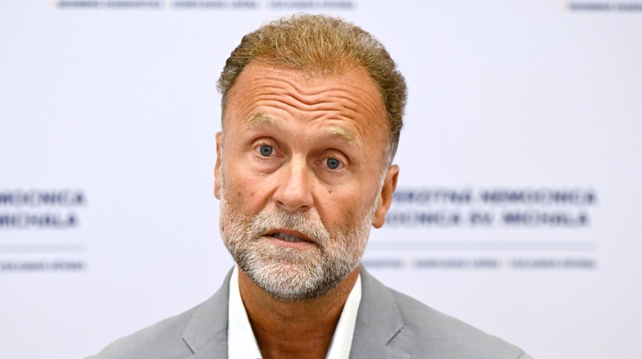 Pacientom vstrekli do čriev karcinogén. Riaditeľ nemocnice Kužela vinu odmieta, no na otázky neodpovedá