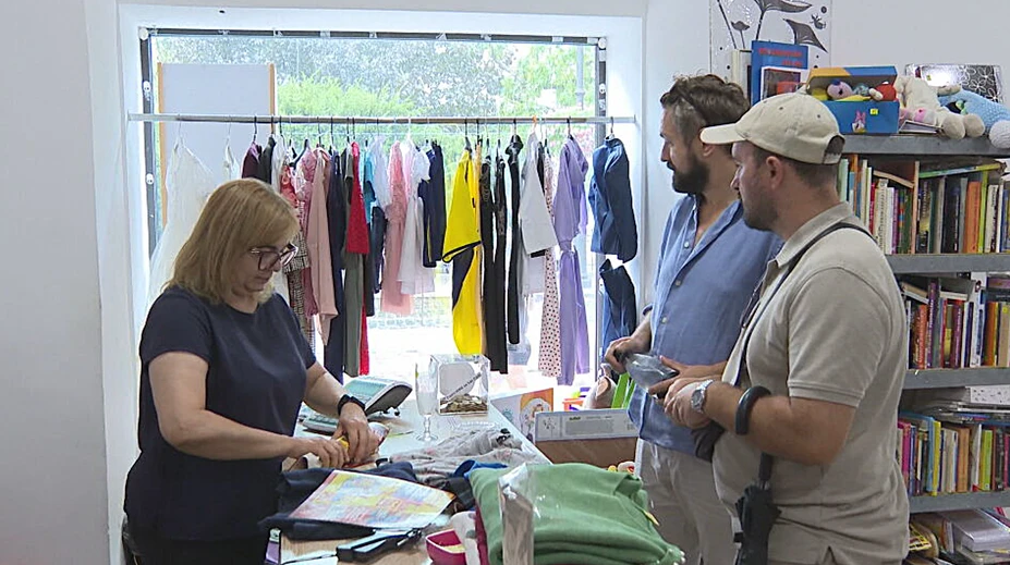 Pomáhali stovkám rodín, teraz sami potrebujú pomoc. Charity shopy dusí DPH