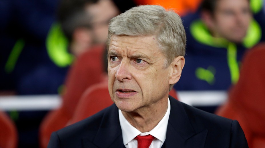 Arséne Wenger, dlhoročný kouč Arsenalu, sa chce opäť vrátiť k trénovaniu