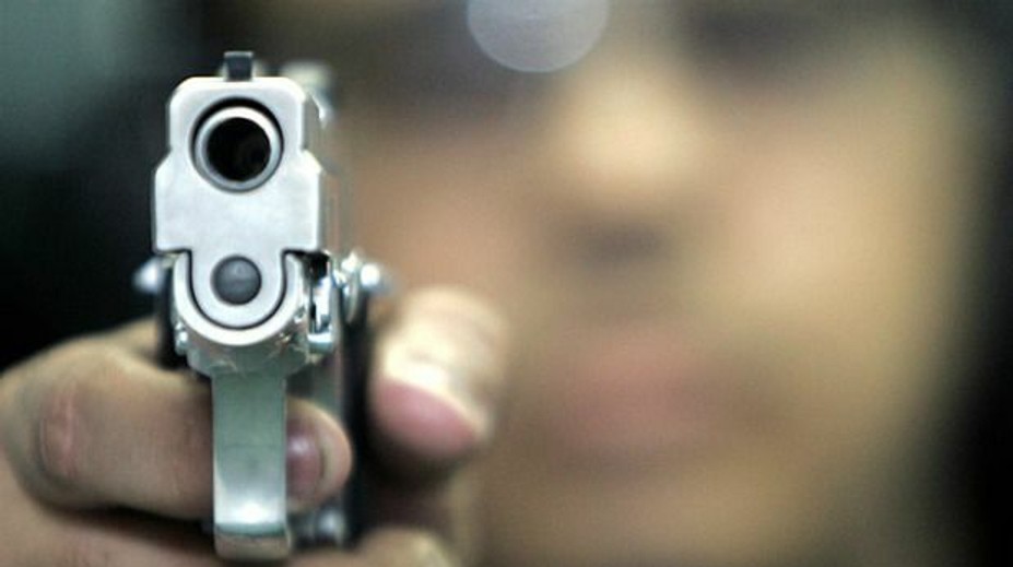 Šialenec v Kanade doma zastrelil bratov, s vraždami potom pokračoval v škole