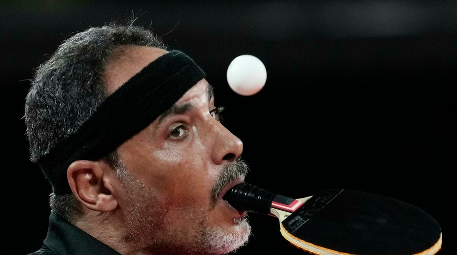 VIDEO: Svet udivuje stolnotenista bez rúk. Spôsob jeho hry chytil fanúšikov za srdcia