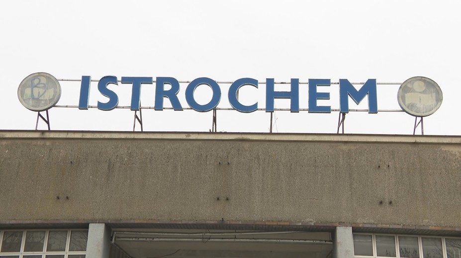 Vyčistí štát pozemky pod Istrochemom, ktoré vlastní Andrej Babiš? Opozícia varuje pred stámiliónovým darčekom