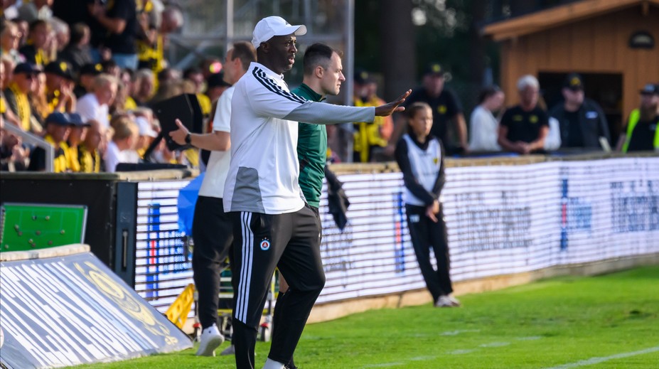 Zmenil mentalitu aj prístup. Yaya Touré napĺňa svoje slová, hráčom poslal jasný odkaz