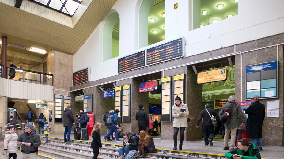 Vlakom z Bratislavy do Prahy za 2 hodiny. Minister odhalil, kedy by to mohlo byť realitou