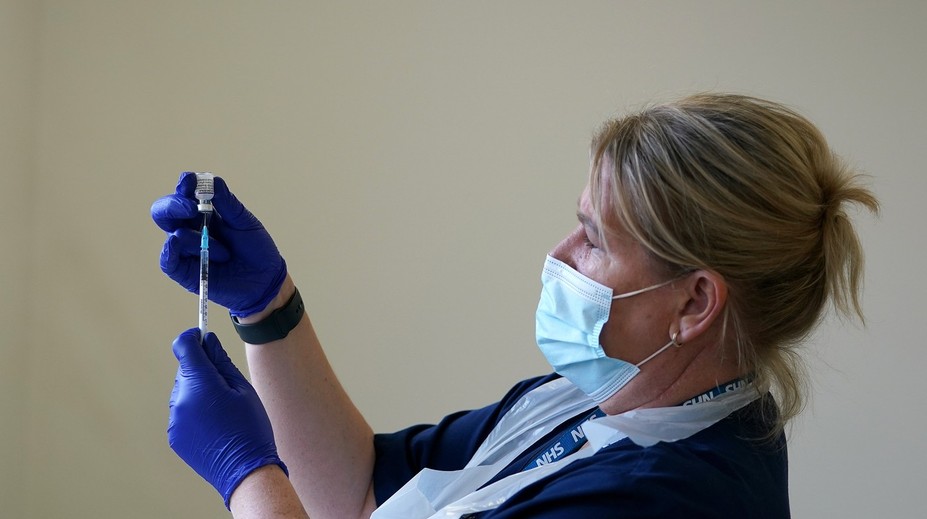 V Európe sa šíri vysoko nákazlivé ochorenie. Odborníci vyzývajú ľudí, aby sa dali zaočkovať