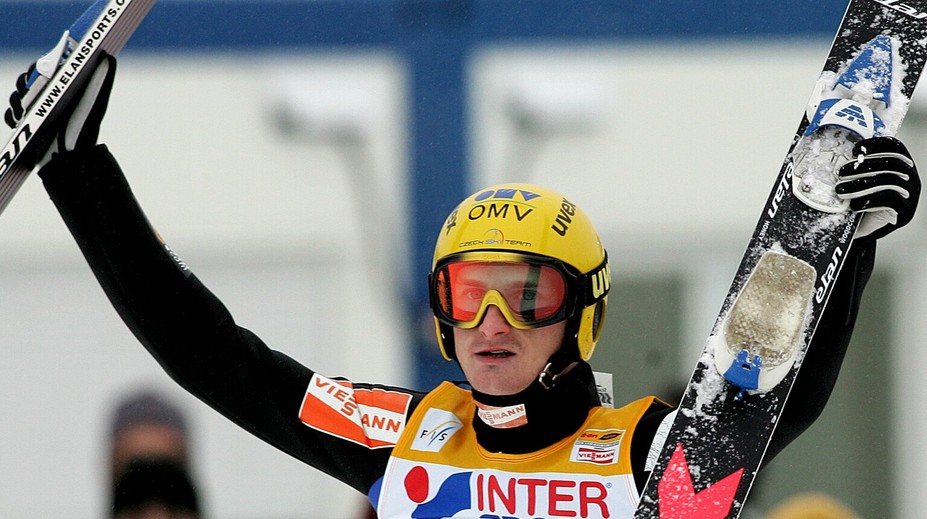 Niekdajší famózny skokan na lyžiach prerazil vo vrcholovej politike