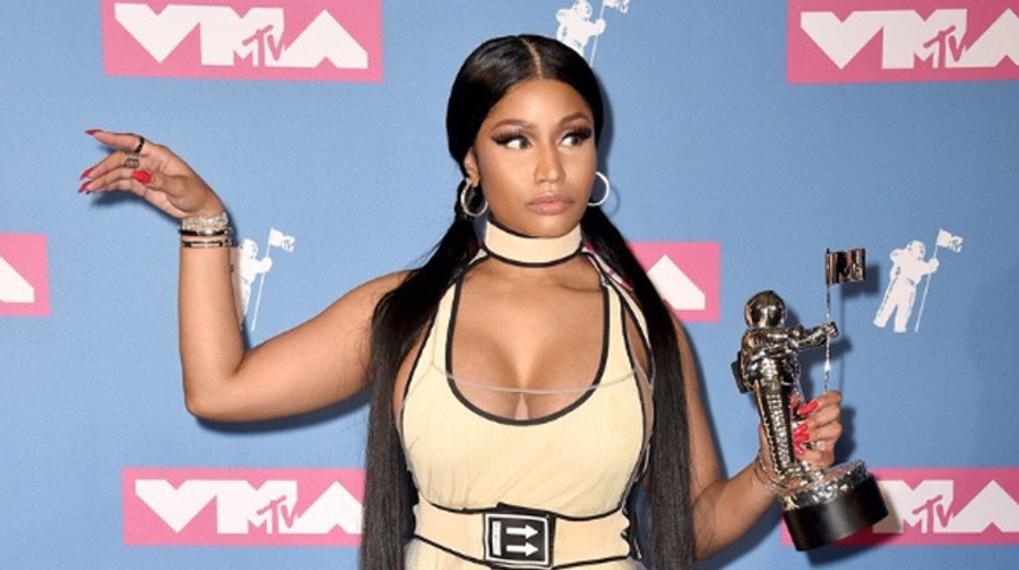 Nicki Minaj nesklamala: Na červenom koberci predviedla MEGApozadie