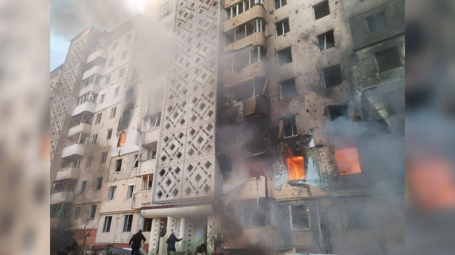 Po ruskom útoku na bytovky v ukrajinskom Ternopile hlásia už najmenej 25 obetí