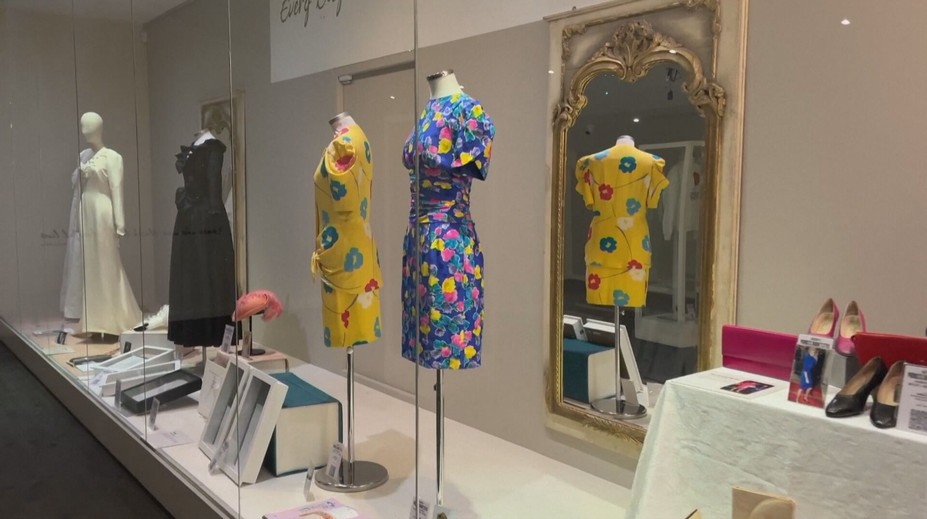 Šatník princeznej Diany mieri do dražby. Niektoré kúsky sa pravdepodobne predajú za obrovské sumy