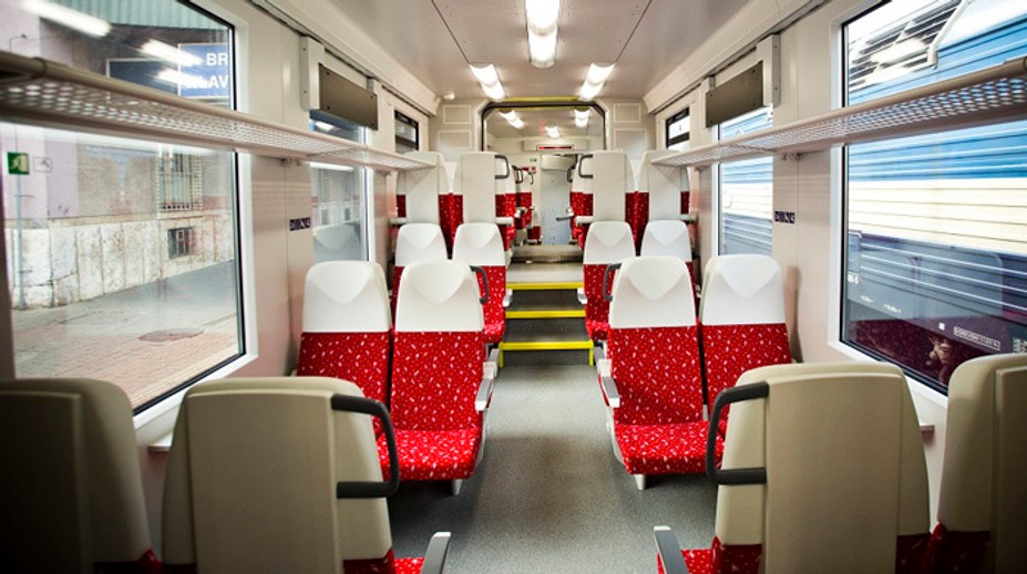 Inšpirovali sa na Slovensku? Babiš chce vlaky pre seniorov a študentov zadarmo