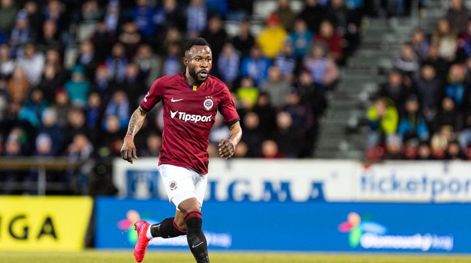 Falošné meno i miesto narodenia? Ex-Sparťan navyše tvrdí, že sa narodil štyri roky po smrti matky