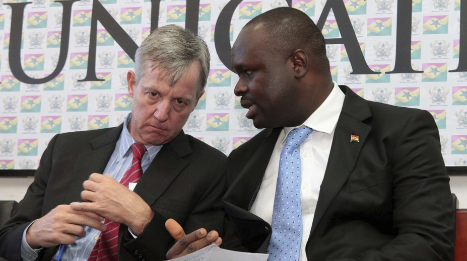 Tragická nehoda vrtuľníka. Zahynuli ministri obrany a životného prostredia Ghany