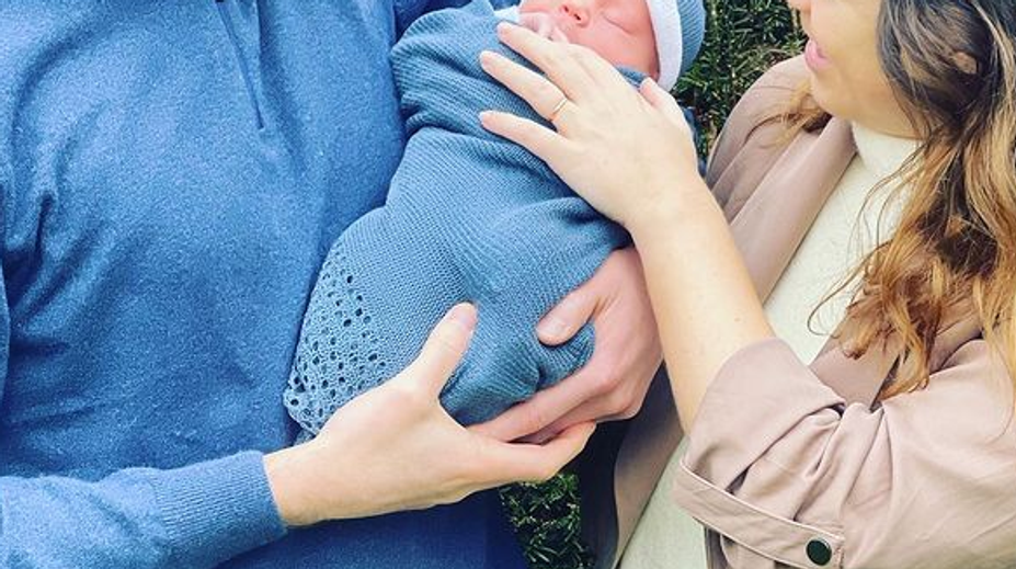 Princezná prvýkrát ukázala syna a prezradila jeho meno! Chlapec je prekrásny